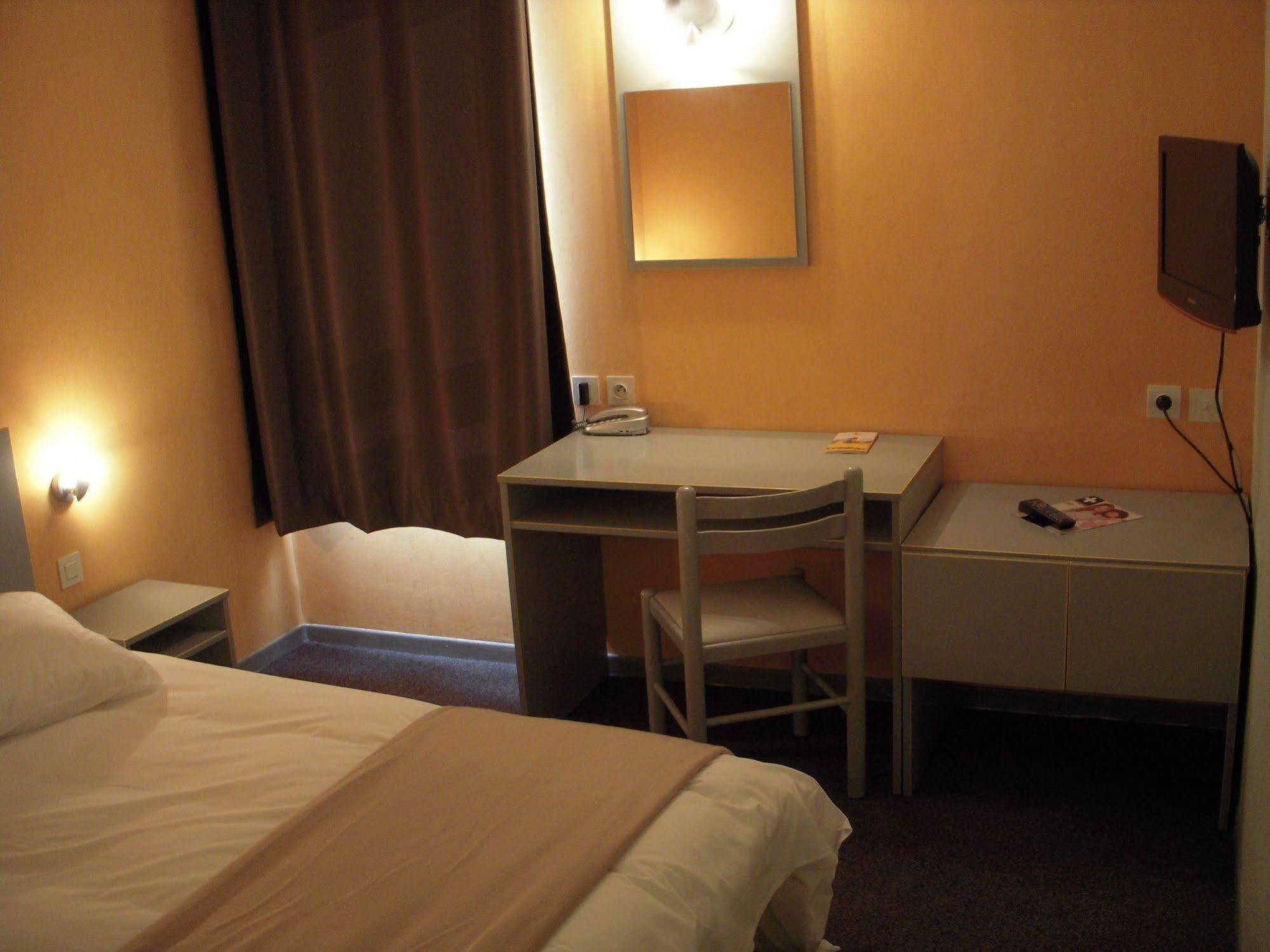 Cit'Hotel Hotel Prime - Montpelier Ouest -Saint Jean De Vedas サン・ジャン・ド・ヴェダ エクステリア 写真